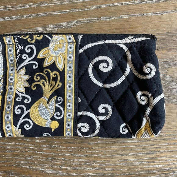 Vera Bradley black, white, & yellow wide pouch - Picture 2 of 6